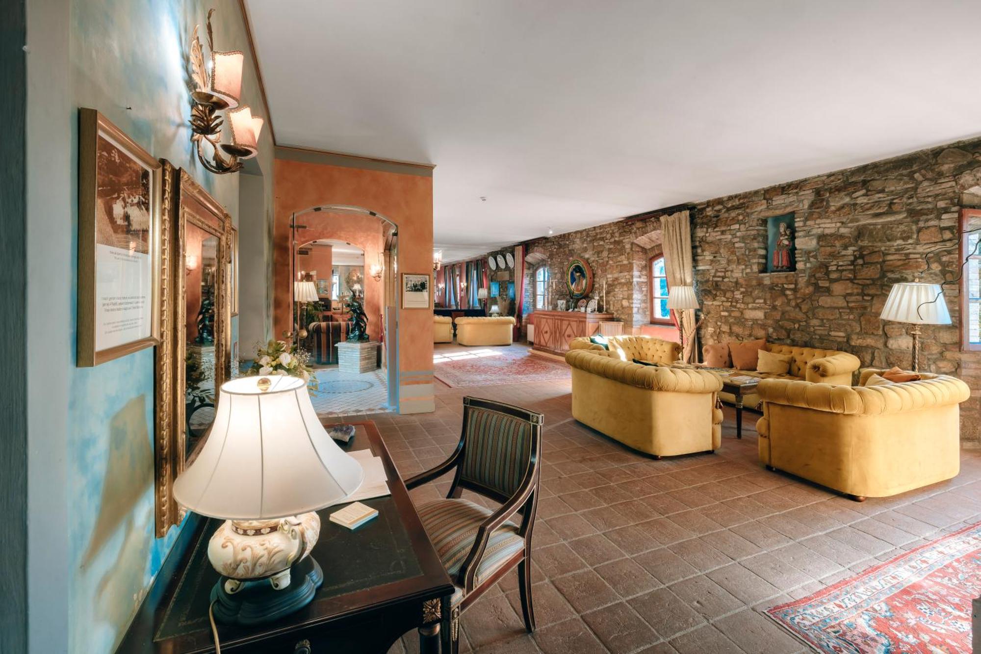 Hotel Bramante Todi Exterior foto